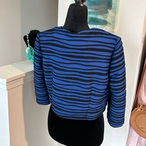 Chic Blue and Black Striped Top